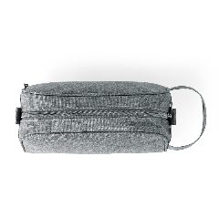Necessaire em RPET 600D com puxador metálico Harese – foto 3